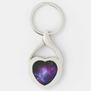 Lila galaxhop twisted heart silverfärgad nyckelring