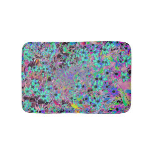 Lila Garden med Psychedelic Aquamarine Flowers Badrumsmatta