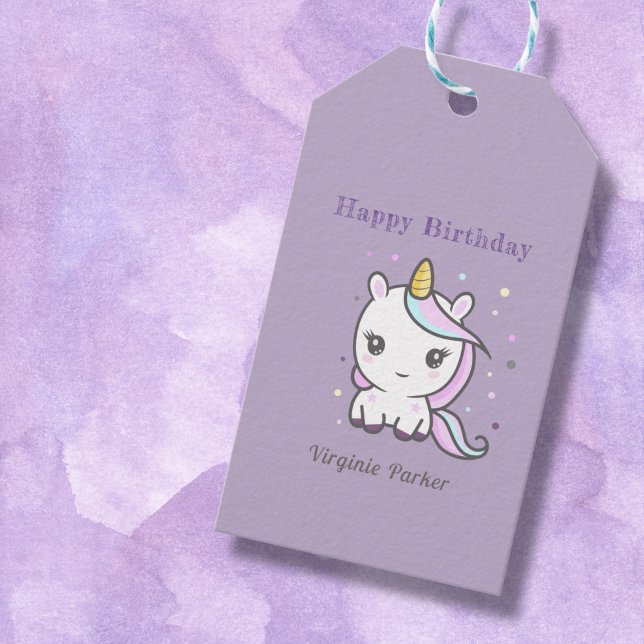 Lila Gift-Märkrn för födelsedagen med en Cute Unic Presentetikett (Cute Unicorn Purple Gift Tag)
