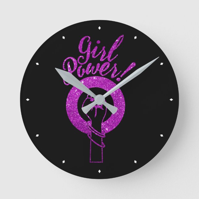 Lila Girl Power Round Clock Rund Klocka (Framsida)