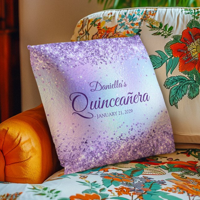 Lila Glitter Blek Iridescent Quinceanera Kudde (Purple Glitter Pale Iridescent Quinceanera Throw Pillow)