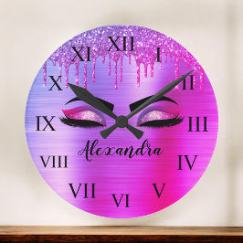 Lila Glitter Gnistra Eyelash Monogram Namn Rund Klocka