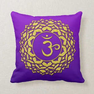 Lila Golden Krona Chakra Art Kudde