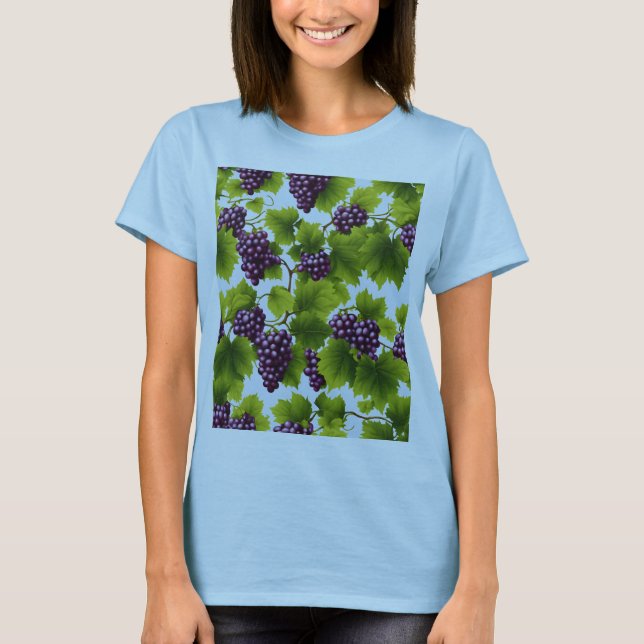 Lila Grapes Grapevine Women's Basic T-Shirt (Framsida)