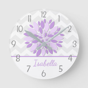 Lila Grått Dahlia Flower Nursery Wall Clock Rund Klocka