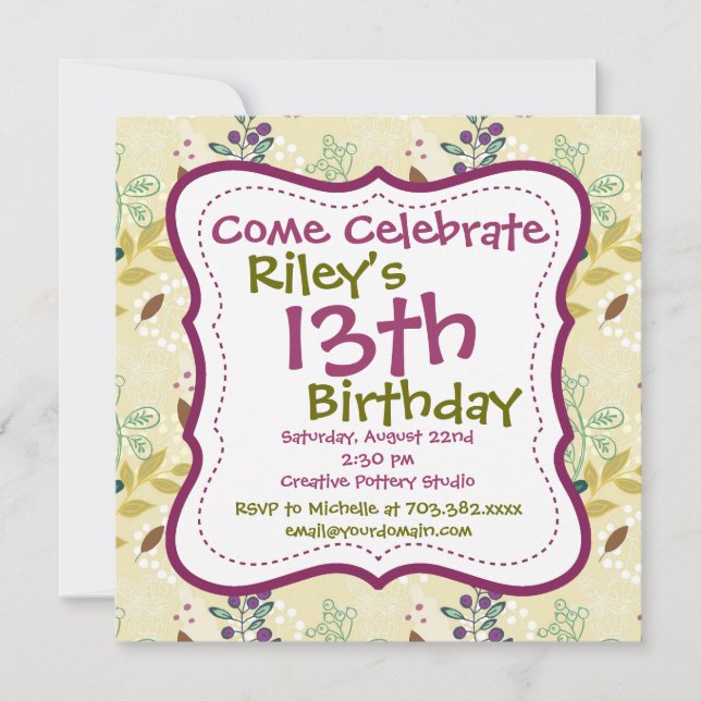 Lila Grönt Blommigt Födelsedagsfest inbjudan (Framsida)