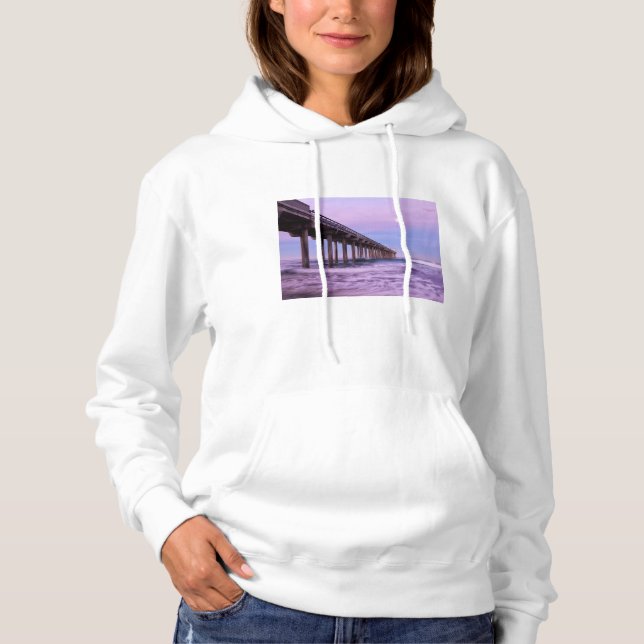 Lila gryning över pir, Kalifornien Tee (Framsida)