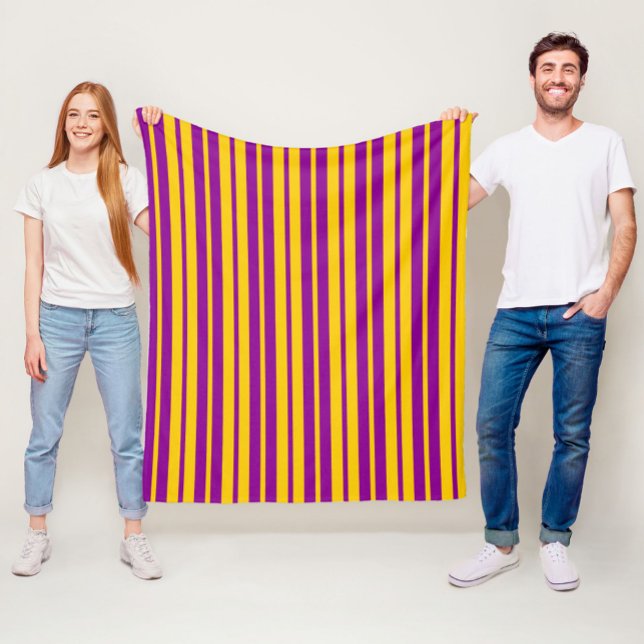 Lila Gul Stilfull Randig Mönsterdesign  Fleecefilt (Skapare uppladdad)