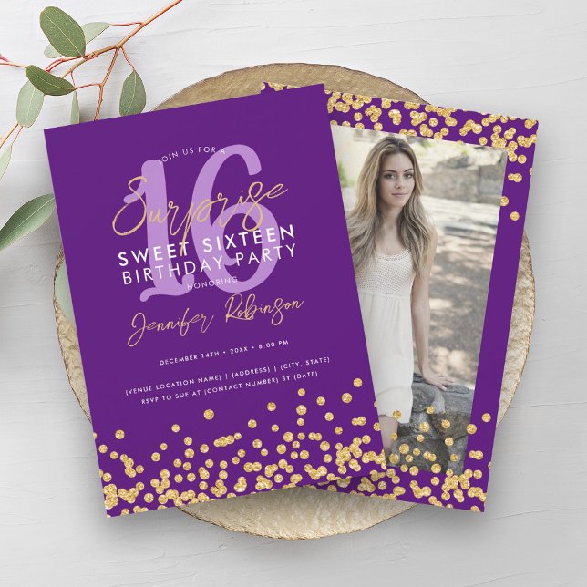 Lila Guld Glitter Photo Surprise Sweet 16 Inbjudningar (Purple Gold Glitter Photo Surprise Sweet 16 Invitation)