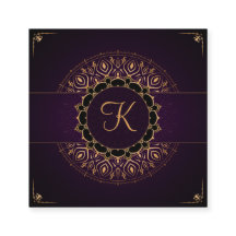 Lila Guld Mandala Elegant Yoga Instructor