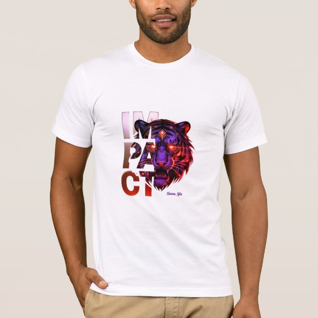 Lila Guld Tiger 'IMPACT' - Djärv Guld Estetik T Shirt (Framsida)
