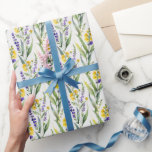 Lila Gult Wildblommor Watercolor Möhippa Presentpapper<br><div class="desc">Söt lila och gult vildblommor med papper färg. Perfekt för Möhippor,  bröllop,  hennes födelsedag och babyduschar.</div>