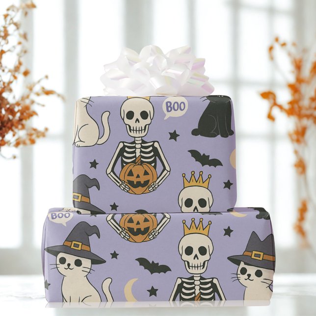 Lila Halloween Skeletons, Witch Cats & Pumpkins Presentpapper (Skapare uppladdad)