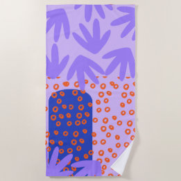 LILA HANDFLATAN Beach Towel