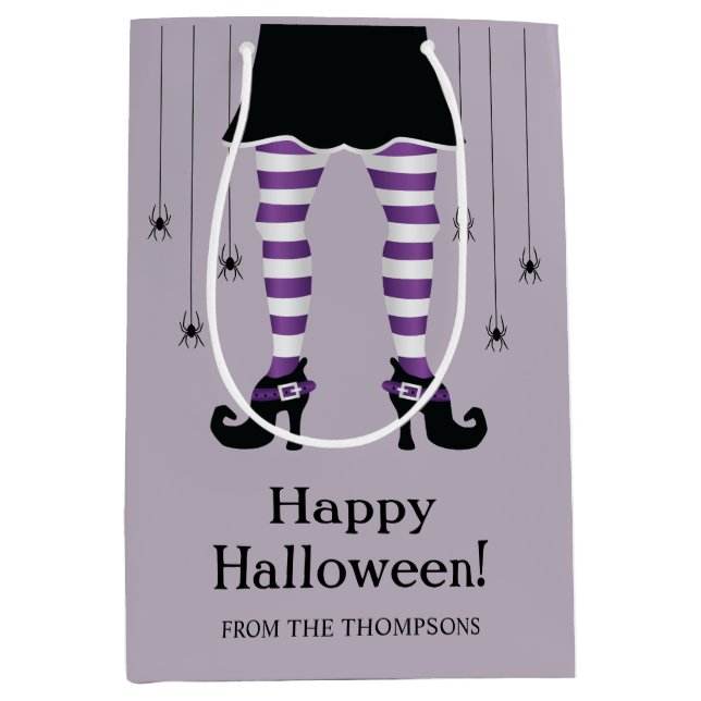 Lila Häxben Och Spindlar Glad Halloween Text (Framsidan)