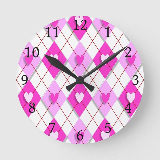 Lila Hearts Argyle Rund Klocka (Framsida)