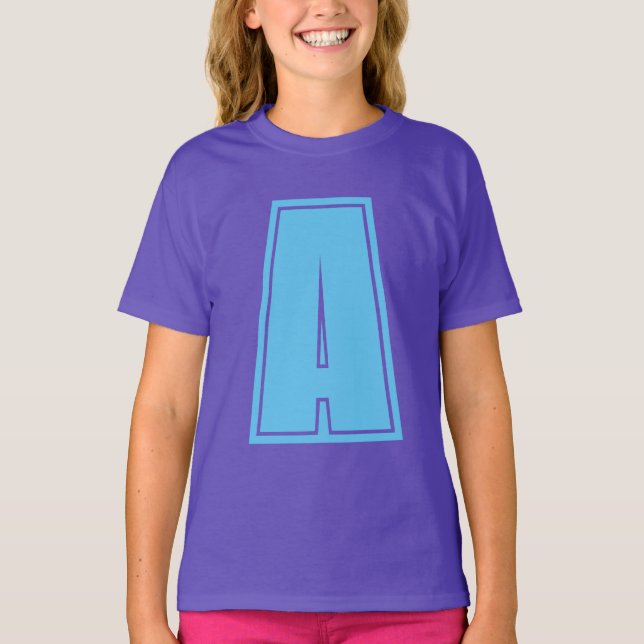 Lila Himlar Blue Initial Monogram Calligraphy Chic T Shirt (Framsida)