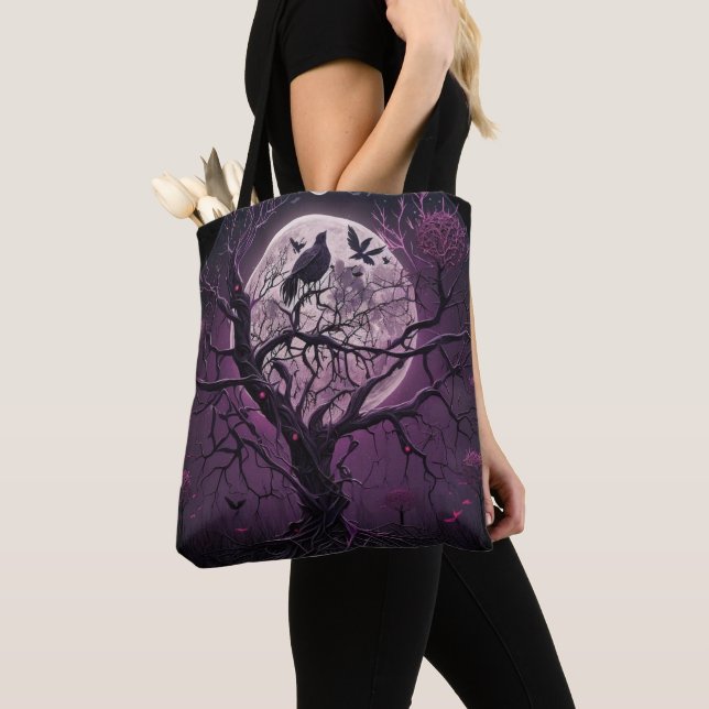 Lila Himlar Full Moon Black Birds Halloween Tygkasse (Närbild)