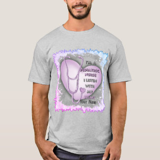 Lila Hjärtat Pediatriska sjuksköterskor T Shirt