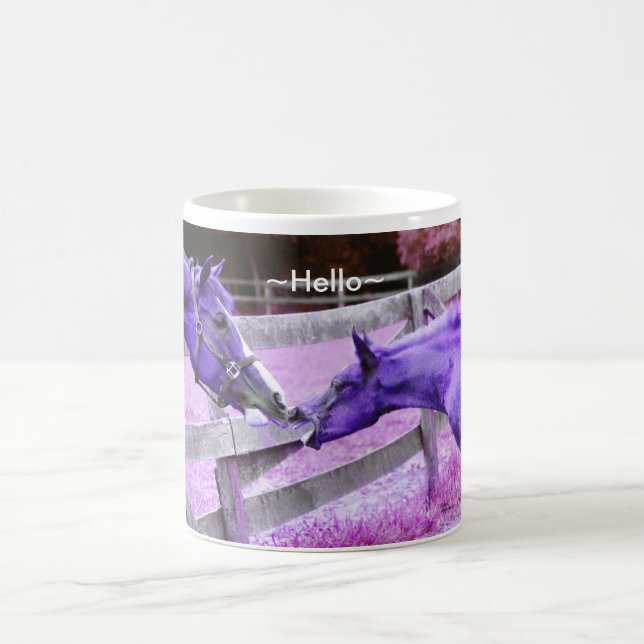 Lila Horses säger Hej Mugg (Center)