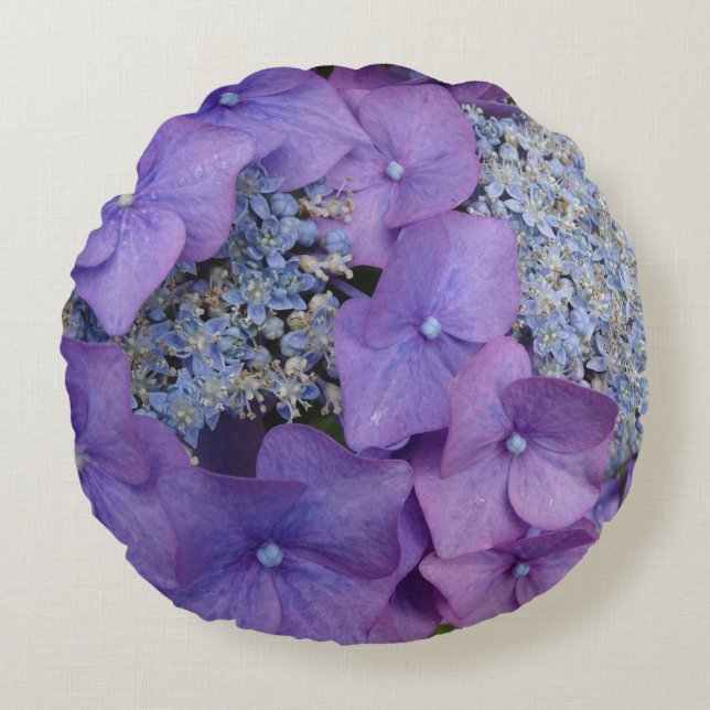 Lila Hydrangea Close Round Pillow Rund Kudde (Framsidan)