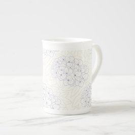 Lila Hydrangeor kontur Benporslin Mugg