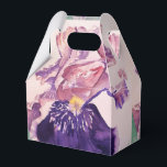 Lila Iris Bröllop Cake Favoritbox Presentaskar<br><div class="desc">Iris Bröllop Cake Favor Boxes,  fullständigt Anpassade. Designad från en av mina vattenfärgsmålningar.</div>