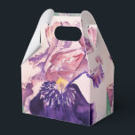 Lila Iris Bröllopstårta Förmånslåda Presentaskar<br><div class="desc">Iris Bröllopstårta Förmånslådor,  Helt Anpassningsbara. Designad utifrån en av mina akvarellmålningar.</div>