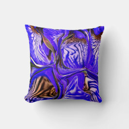 Lila Iris Flower / Sangria / Kudde