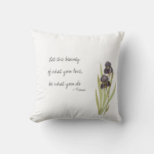 Lila Iris Flowers Kudde