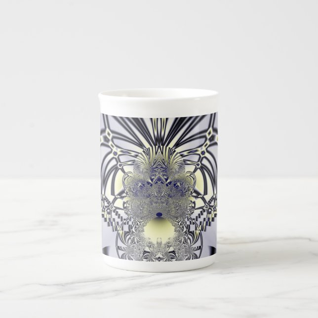 Lila Iris Helig Geometri Fraktal Konst Benporslin Mugg (Framsidan)