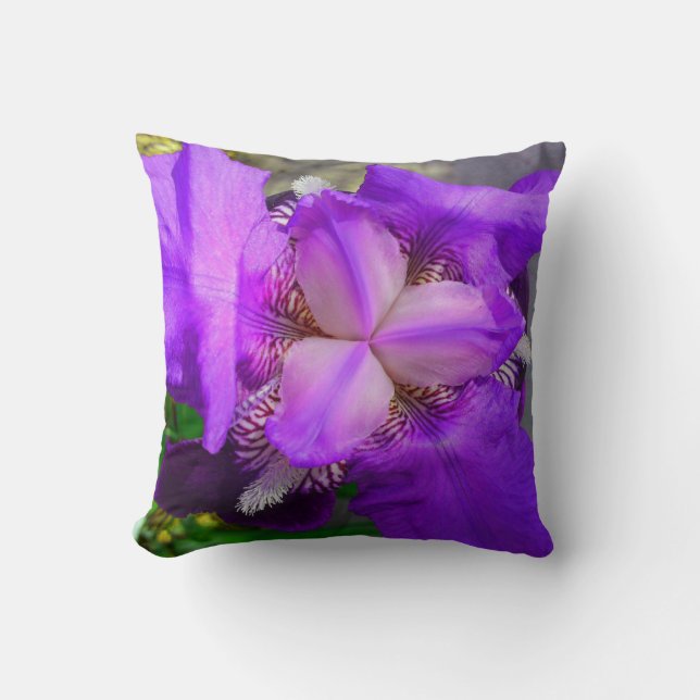 Lila Iris Pillow Kudde (Framsida)