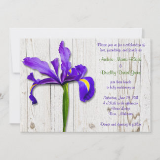 Lila Iris Whitewasched Wood Wedding bjudande in Inbjudningar