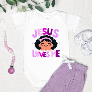 Lila "Jesus Loves Me" design T Shirt