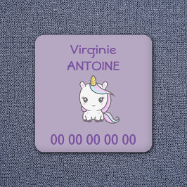 Lila Kids-märkning med en Cute Unicorn Klistermärke