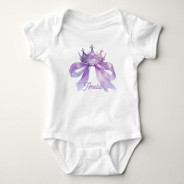Lila krona och båge Anpassningsbart babynamn  T Shirt (Framsida)
