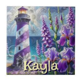 Lila Lighthouse w/Foxglove & Iris Personlig Kakelplatta