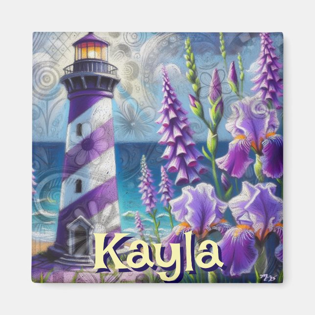 Lila Lighthouse w/Foxglove & Iris Personlig Magnet (Framsidan)