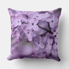 Lila Lilac Flower Grenar Kudde