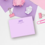 Lila Lilac Minimal Clean Initialer Post-it Block<br><div class="desc">Ren design. Bokför anteckningsblock. Din initialer i lila mot en ljusare skugga.</div>