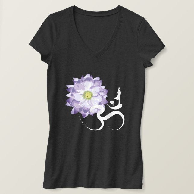 Lila Lotus Flower Yoga & Om/Aum Zen Calligraphy T Shirt (Design framsida)
