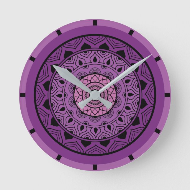 Lila Mandala Rund Klocka (Framsida)