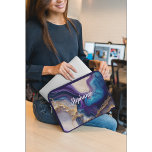 Lila Marble Ro Guld Personlig Laptop Fodral<br><div class="desc">Lila Marble Ro Guld Namn laptop sleeve. Anpassa den genom att lägga till ditt namn.</div>