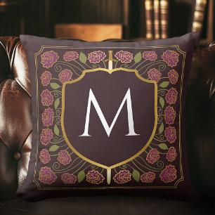 Lila Medieval Sword Shield Monogram Dekorativ kudd Kudde