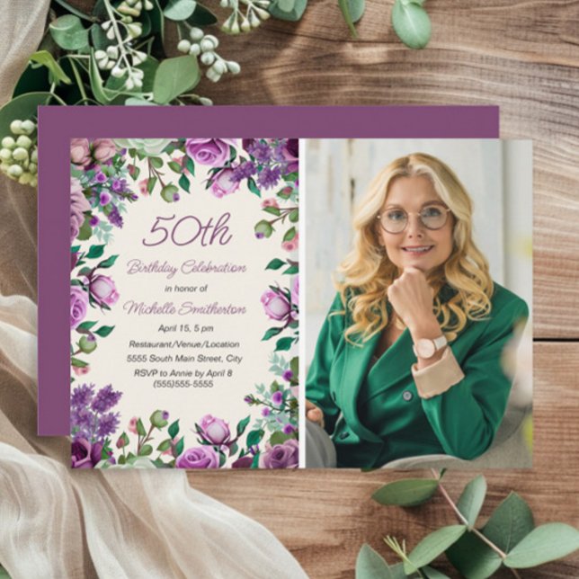 Lila Mintgrön Blommig 50-års Födelsedagsfoto  Inbjudningar (Purple floral 50th birthday party photo invitation)