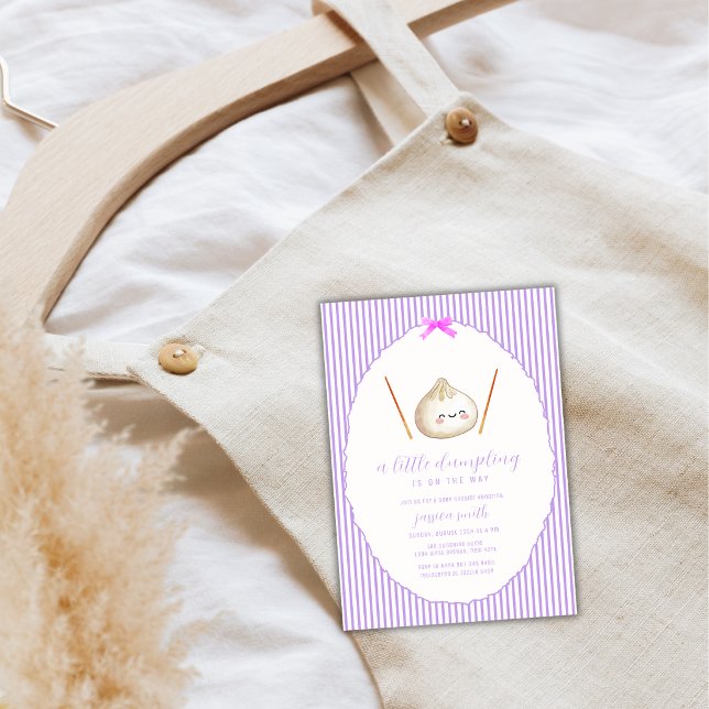 Lila Modern Båg Flicka Asiatisk Dumpling Baby Show Inbjudningar (Purple Modern Bow Girl Asian Dumpling Baby Shower Invitation)