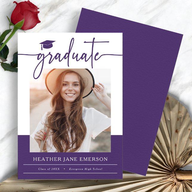 Lila Modern Examen Meddelande (Purple Modern Photo Graduation Announcement by Painted Paperie
)