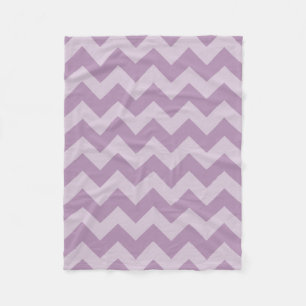 Lila Monochromatic Chevron Fleecefilt