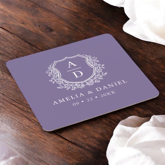 Lila Monogram Bröllop Blommigt Vapensköld Elegant  Underlägg Papper Kvadrat (Skapare uppladdad)