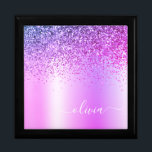 Lila Monogram Glitter Gnistra Girly-skript Minnesask<br><div class="desc">Lila Faux Foil Metallic Gnistra Glitter Brushed Metall Monogram Namn Jewelry Keepsakbox. Det gör perfekt studenten,  födelsedag,  bröllop,  möhippa,  årsdag,  babydusch eller bachelorette-fest till någon som glam lyx och chic stilar.</div>